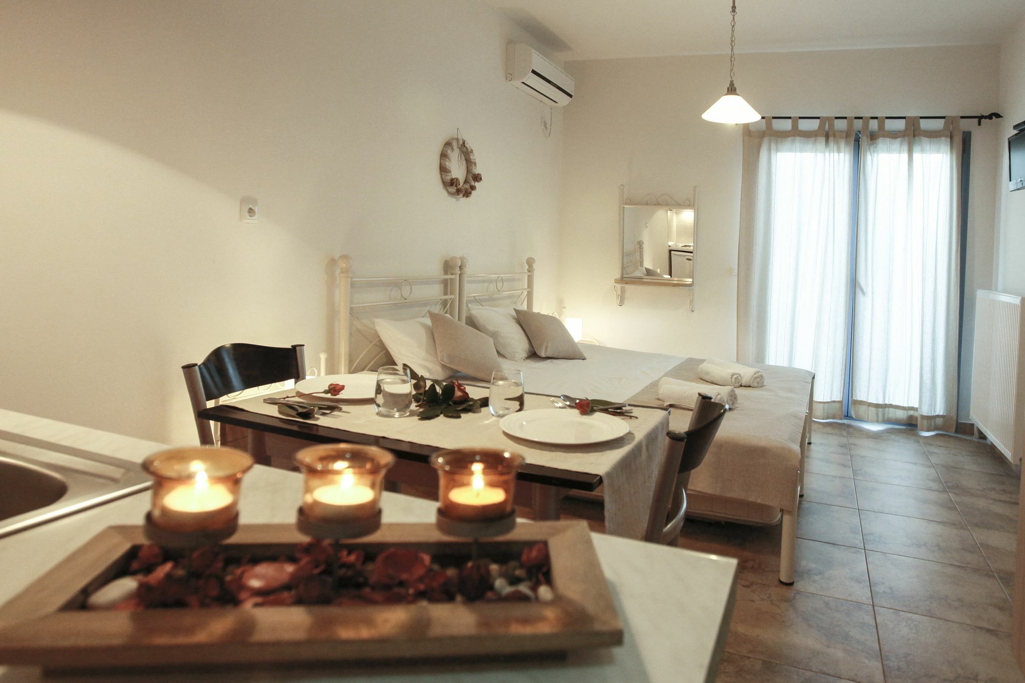 Kallisti Studios & Apartments Скирос Экстерьер фото